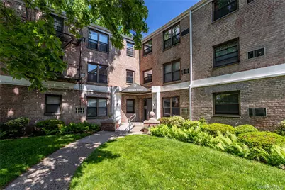 9 Terrace Circle #2C, Great Neck, NY 11021 - Photo 9