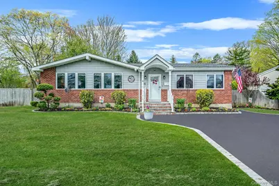 26 Bartley Lane, West Sayville, NY 11796 - Photo 1
