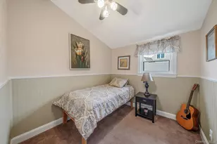 26 Bartley Ln, West Sayville, NY 11796 - Photo 23