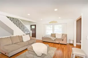 51 Newton Ave, Selden, NY 11784 - Photo 15
