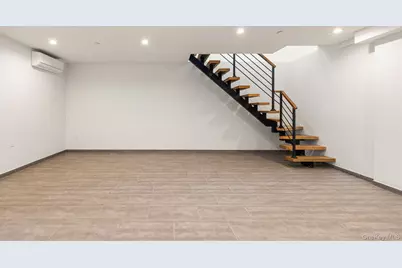 311 Hart Street #1B, Brooklyn, NY 11206 - Photo 19