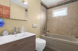 2510 2nd Ave, East Meadow, NY 11554 - Photo 9