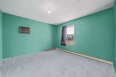 23 Evergreen Drive, Lindenhurst, NY 11757 - Photo 11