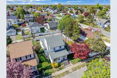23 Evergreen Drive, Lindenhurst, NY 11757 - Photo 13