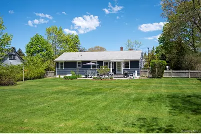 46 Red Bridge Road, Center Moriches, NY 11934 - Photo 17