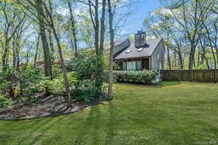 10 Lily Dr, South Setauket, NY 11720 - Photo 3
