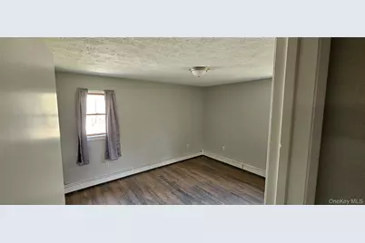 87 W Peenpack Trail, Sparrow Bush, NY 12780 - Photo 11