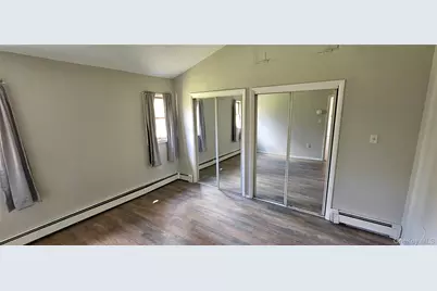 87 W Peenpack Trail, Sparrow Bush, NY 12780 - Photo 21