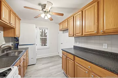 359 Orangeburg Road #2, Pearl River, NY 10965 - Photo 11