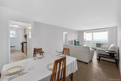 5700 Arlington Avenue #22B, Bronx, NY 10471 - Photo 7