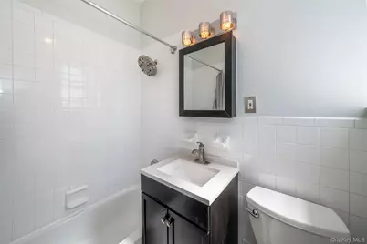 4784 Boston Post Road #A51, Pelham, NY 10803 - Photo 11