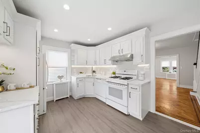 119-32 27th Avenue, Flushing, NY 11354 - Photo 9