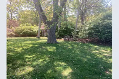 6 Wicks Road, East Northport, NY 11731 - Photo 9