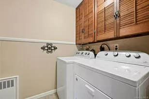 21 Northwood Cir, Huntington, NY 11743 - Photo 19