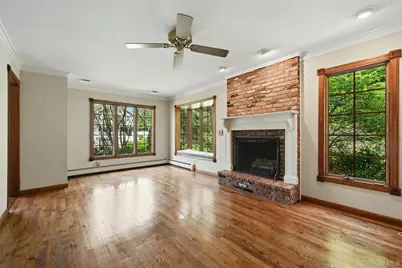 21 Northwood Circle, Huntington, NY 11743 - Photo 7