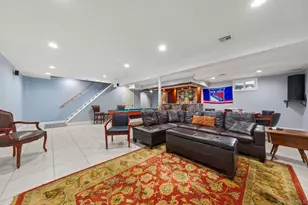 3 Camsanette Ct, Glen Cove, NY 11542 - Photo 23