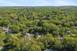 3 Camsanette Ct, Glen Cove, NY 11542 - Photo 37