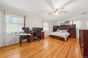 3 Camsanette Ct, Glen Cove, NY 11542 - Photo 19