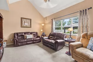 86 Summerfield Dr, Holtsville, NY 11742 - Photo 7