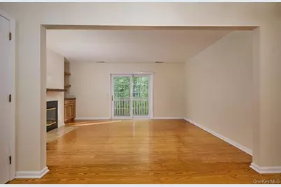 5203 Applewood Circle, Carmel, NY 10512 - Photo 7