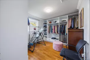 8 Marietta Dr, Westbury, NY 11590 - Photo 17
