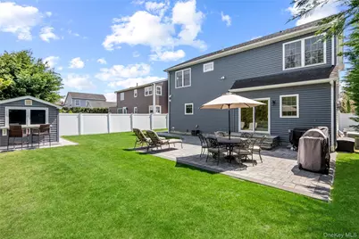 251 N Maple Street, Massapequa, NY 11758 - Photo 37
