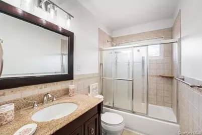 42 Pebble Lane, Deer Park, NY 11729 - Photo 23