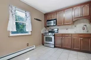 554 High St, Monroe, NY 10950 - Photo 15