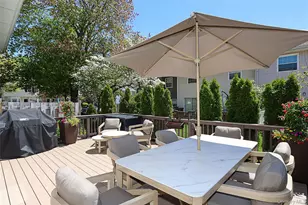 52 Holiday Dr, Woodbury, NY 11797 - Photo 35