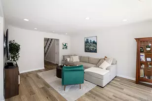 52 Holiday Dr, Woodbury, NY 11797 - Photo 9