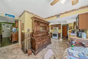 121 Kohr Rd, Kings Park, NY 11754 - Photo 15