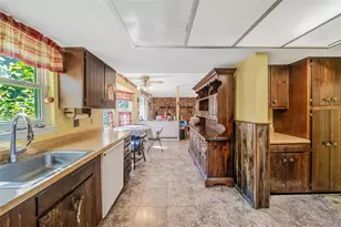 121 Kohr Rd, Kings Park, NY 11754 - Photo 17