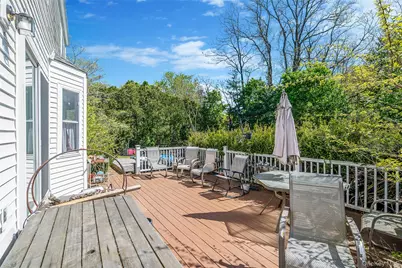 121 Kohr Road, Kings Park, NY 11754 - Photo 5