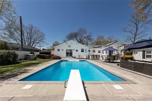 545 Spruce Ave, Sayville, NY 11782 - Photo 19