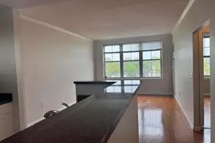 300 Mamaroneck Ave, White Plains, NY 10605 - Photo 7