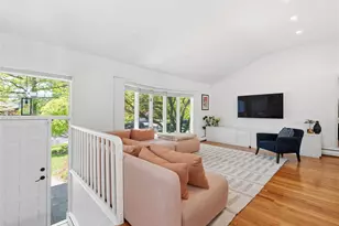 50 Roger Dr, Port Washington, NY 11050 - Photo 3