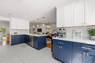 50 Roger Dr, Port Washington, NY 11050 - Photo 11