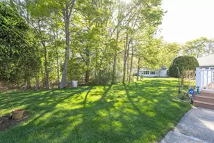 1407 Middle Rd, Calverton, NY 11933 - Photo 25