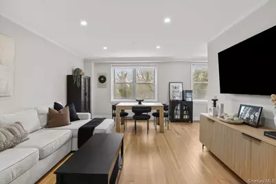 793 Palmer Road #3F, Bronxville, NY 10708 - Photo 1