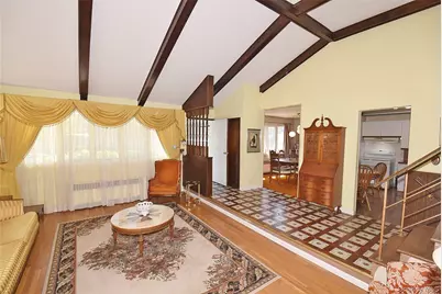 10 Tacoma Lane, Syosset, NY 11791 - Photo 9