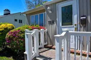 10 Tacoma Ln, Syosset, NY 11791 - Photo 31