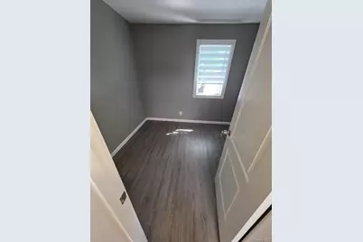 9245 76th Street, Woodhaven, NY 11421 - Photo 9