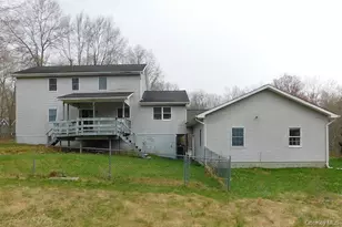 83 Hunt Rd, Wallkill, NY 12589 - Photo 3