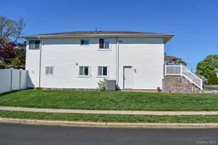 2800 Genessee St, North Bellmore, NY 11710 - Photo 5