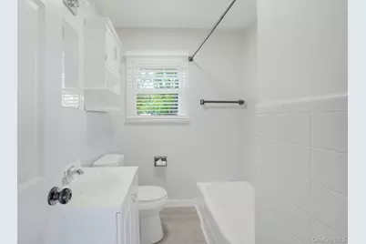 25 Park Avenue, Poughkeepsie, NY 12603 - Photo 11