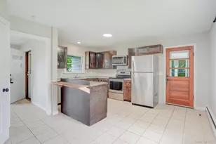 25 Park Ave, Poughkeepsie, NY 12603 - Photo 7