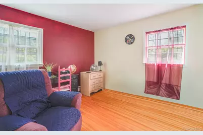 82 Roosevelt Road, Hyde Park, NY 12538 - Photo 17
