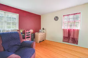 82 Roosevelt Rd, Hyde Park, NY 12538 - Photo 17