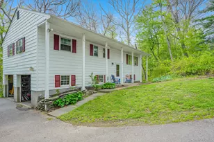 82 Roosevelt Rd, Hyde Park, NY 12538 - Photo 3