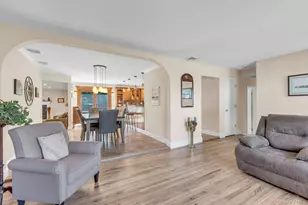 481 Bayport Ave, Bayport, NY 11705 - Photo 7